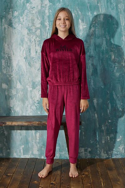 Pijamaevi Burgunderfarbenes Winter-Pyjama-Set aus exklusivem Samt für Mädchen