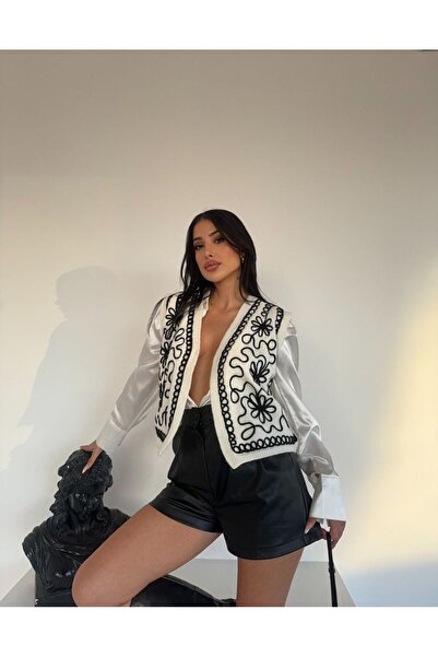 FRİYA Women's Knitwear Embroidered Vest