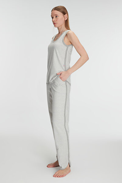 Anıl 11237 Kadın Pamuklu Uzun Kol Fermuarlı Swearshirt Sıfır Kol T-Shirt ve Pantolon Pijama Takım