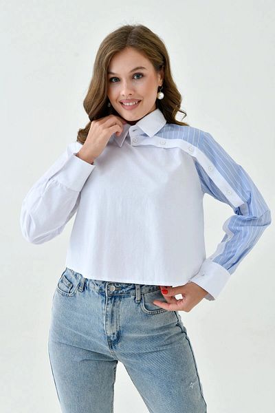 bacc Bluză de damă cu design special în dungi albe - guler cu nasturi, cămașă de lungime crop Bc 241172