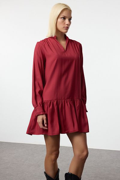 Trendyol Collection Μίνι Φόρεμα Βουργουνδίας με V λαιμόκοψη - Φούστα Flounce, ίσιο κόψιμο Twoaw25el00235