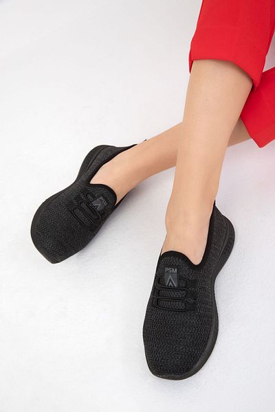 SOHO Women's Sneaker 19745 - Black Black