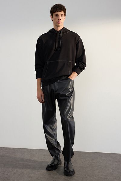 Trendyol Collection Premium Μαύρο Oversize Φούτερ με κουκούλα 100% βαμβάκι - Λεπτομέρεια ραφής TMNAW25SW00035
