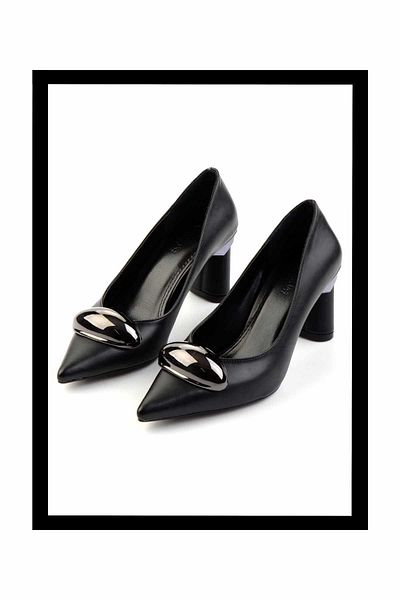 Bambi Pantofi cu toc de damă negri clasici - K 01188053009