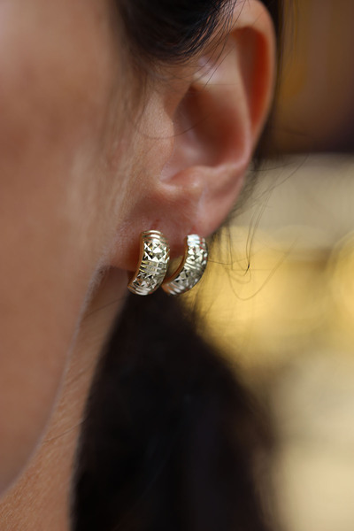 Yenigün Kuyumculuk 14 Ayar Altın Kalemli J Küpe