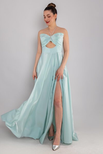 Saygın 550 Straplez Göğüs Taş Detay Yırtmaçlı Uzun Saten Elbise