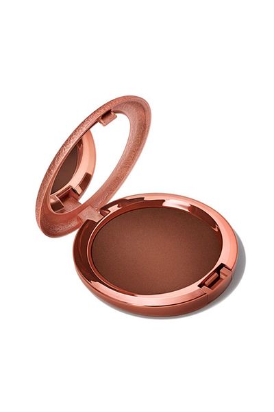 M.A.C Bronzing Powder for Face Deep with Fine and Light Texture -Matte Richer Rosy Passi.3351