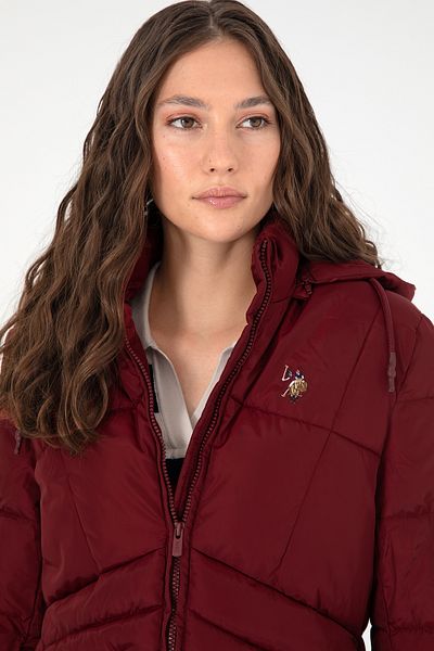 U.S. Polo Assn. معطف بورجوندي للنساء 50289581 -VR014