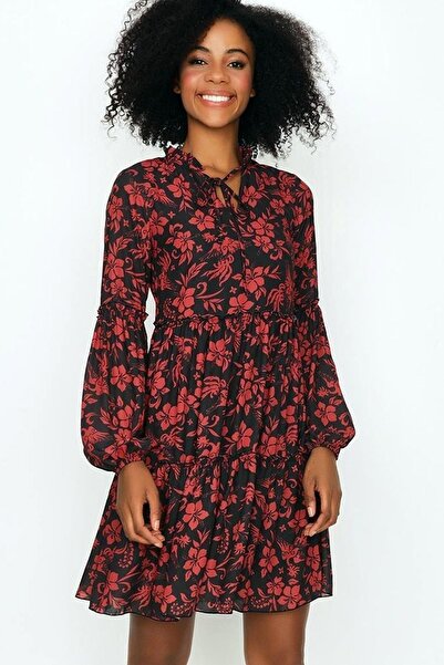 Ottawe Bağlamalı Yuvarlak Yakalı Uzun Balon Kol Çiçekli Astarlı Regular Fit T...