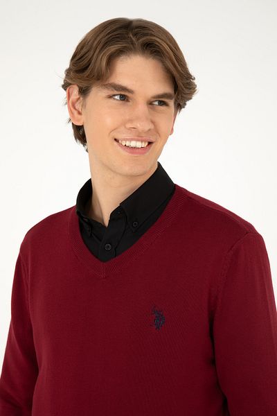U.S. Polo Assn. Men's Slim Fit V-Neck Claret Red Basic Sweater 50293512 -Vr014