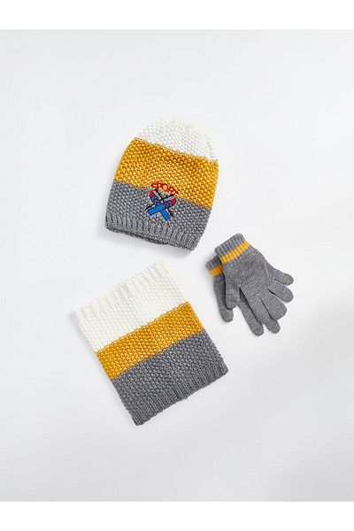 LC Waikiki Lcwk Embroidered Boy's Scarf Beanie and Gloves Set
