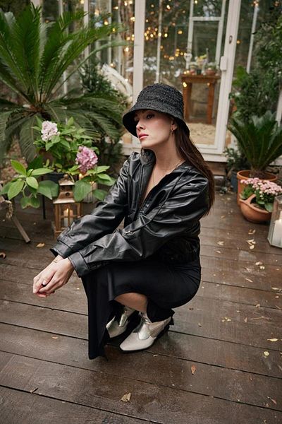 LEVURE Faux Leather Hooded Women's Jacket with Elastic Waist Black