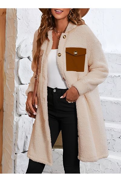 Toridas Plüsch-Jacke mit Brusttaschendetail und Knöpfen