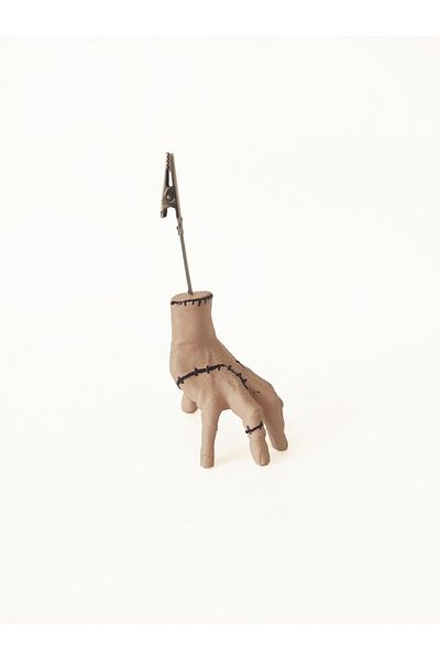 Minyatür Bahçem Wednesday Addams Family Thing Hand Thing Note Holder