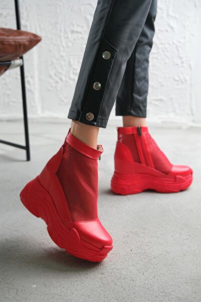 Modanizm Esha Kırmızı Fileli Dolgu Topuklu Spor Bot