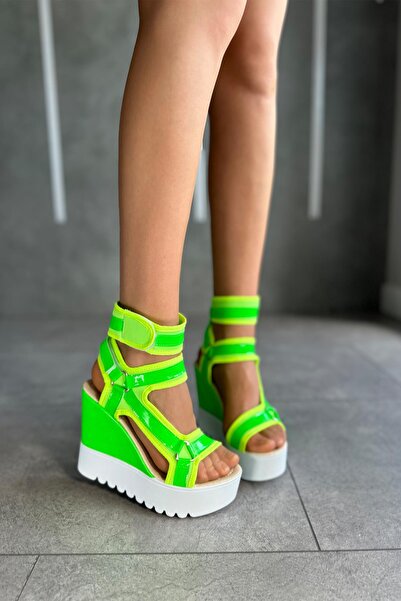 Modanizm Green Wedge Heeled Martinez Sandals