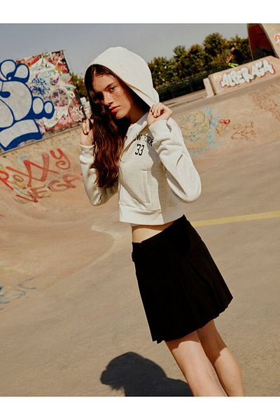 LC Waikiki Lw - Hooded Printed Crop γυναικεία φούτερ με φερμουάρ