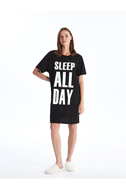 LC Waikiki Μαύρο γυναικείο νυχτικό με λαιμόκοψη με τύπωμα