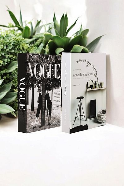 irayhomedecor 2-Piece Vogue & Mono Decorative Book Box