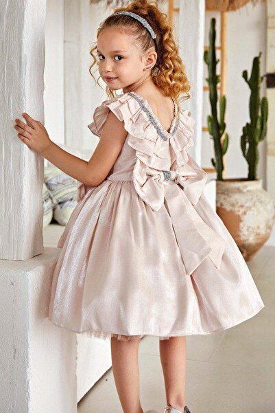 Riccotarz Βραδινό φόρεμα για κορίτσια σε κρεμ με πέτρα κεντημένο και λεπτομέρεια με βολάν στο στήθος