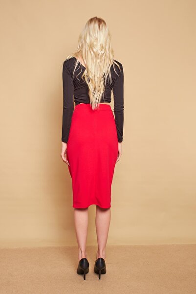 Jument Fustă din țesătură lycra cu piept dublu în față plisată sub genunchi - Fujya