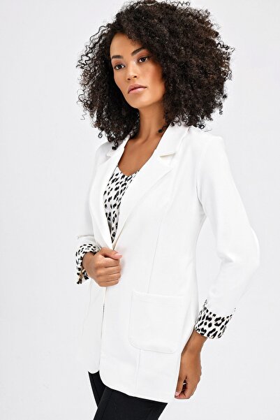 Jument Collared Pocketed Long Sleeve Folded Blazer Fabric Jacket-Cream