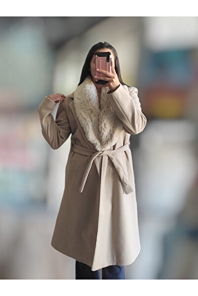 Sublime Butik Kadın Çıkabilir Peluş Detaylı Bej Kuşaklı Kaşe Kalın Astarlı Kaban
