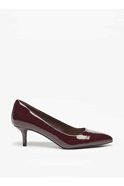 Flora Bella by Shoexpress Flora Bella Textured Slip-On Pumps with Kitten Heels