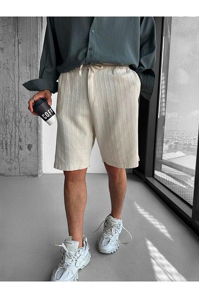 ablukaonline Pantaloni scurți pentru bărbați de culoare bej - Aspect de in cu elastic și în dungi