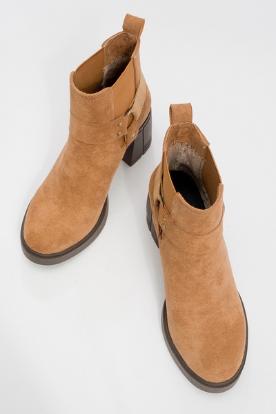 LuviShoes Γυναικείες μπότες με χοντρό τακούνι FELİN Tan Suede ελαστική πόρπη