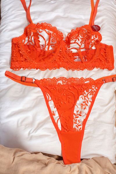 blackstrip Embroidery Bralet and Thong Set - Lace, Adjustable Straps and Underwire