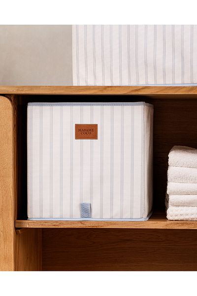 Madame Coco Nuage In-Cabinet Organized Box