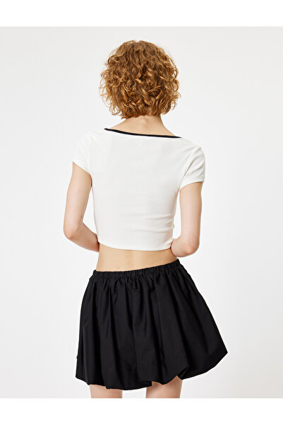 Koton Tričko Detailed Crop s kravatou - Krátký rukáv, Slim Fit