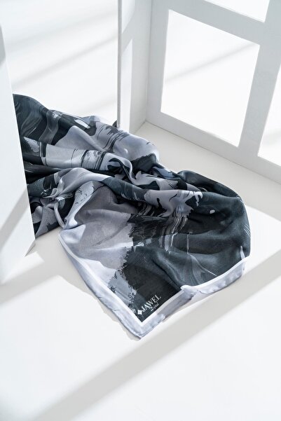 JAWEL Kadın Digital Baskılı Fırça Desen Soft Eşarp 90x90 Cm