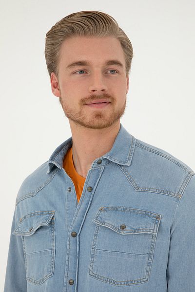 U.S. Polo Assn. Cămașă blugi albastru deschis pentru bărbați 50283543-DN0021