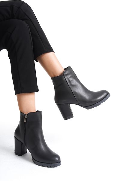 KARABAYSHOES Black Skin Zippered Heeled Simple Boots