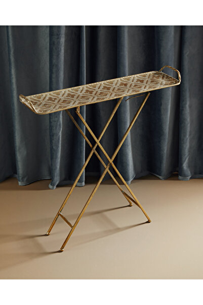 Madame Coco Marinette Sehpa