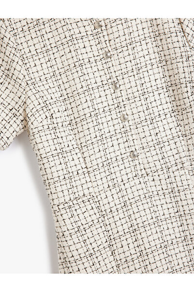 Koton Мини рокля от туид с къс ръкав, кръгло деколте и цепка от копчета