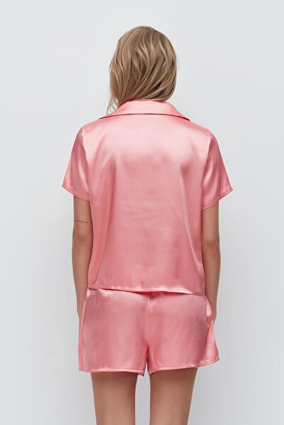 C&City Hímzett szatén rövid ujjú rövidnadrág pizsama szett 033 Coral