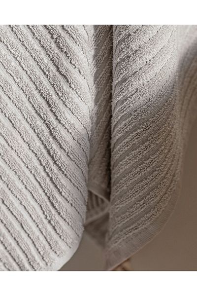 Madame Coco Carla Bath Towel