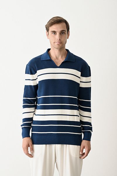 İLKCET MODA Pánský svetr s prémiovým pruhovaným úpletem s výstřihem do V