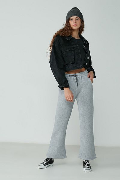C&City 904 Model Gray Wide Leg Spanish Sweatpants