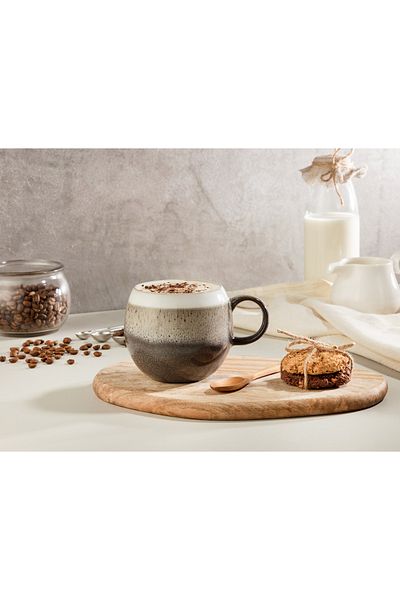 Madame Coco Bel Sidonia Oval Mug