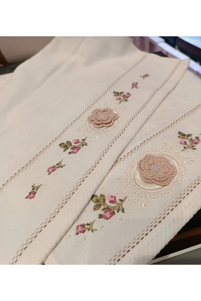 Fiesta Emotion 3D Embroidered Bamboo Mother's Towel Set - Cream