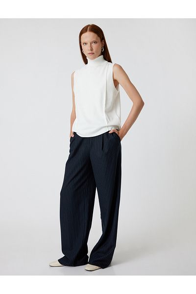 Koton Basic ärmelloser Rollkragenpullover