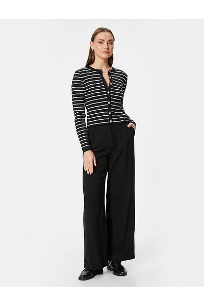 Koton Long Sleeve Knitwear Cardigan - Round Neck and Buttoned Texture