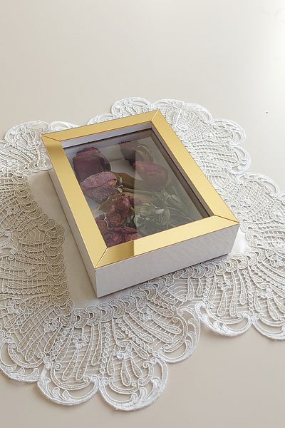 Verda Çerçeve 15x20x5 cm Cadru de memorie New Fashion Flower - Cutie cu trandafiri adânci