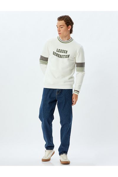 Koton Φούτερ Crew Neck Boxy - Color Block and Slogan Print, Cotton Blended