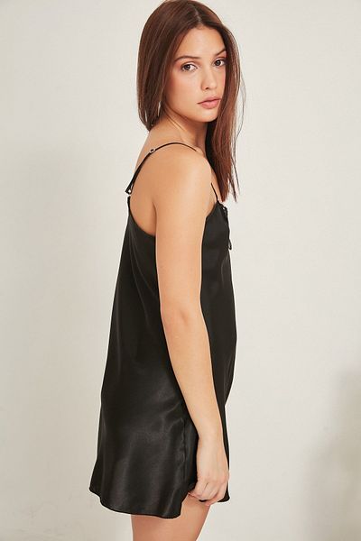 C&City 005 Damen-Nachthemd aus Satin, Schwarz