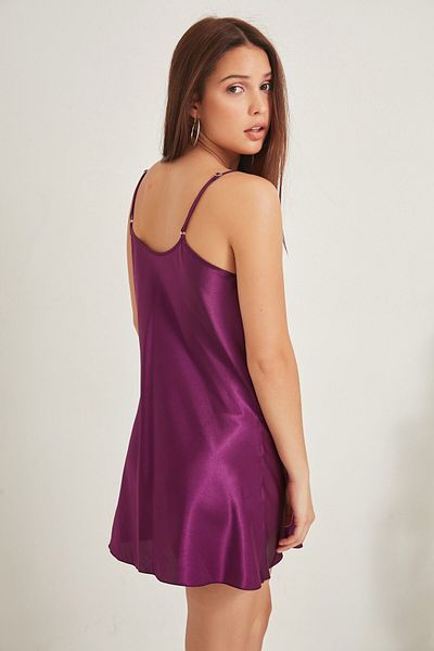 C&City 005 Damen-Nachthemd aus Satin, Lila